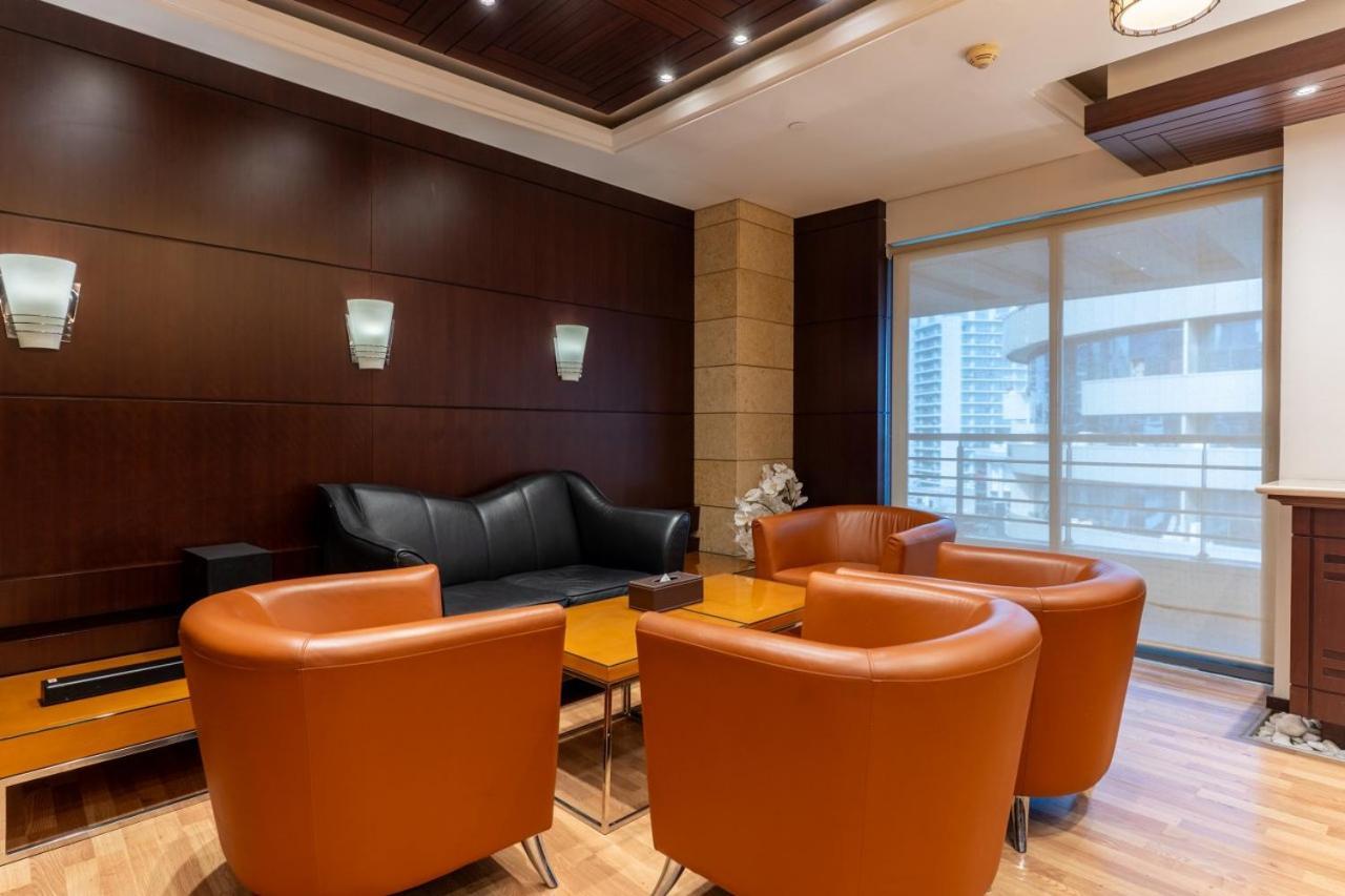 Grand Bellevue Hotel Apartment Дубай Екстериор снимка