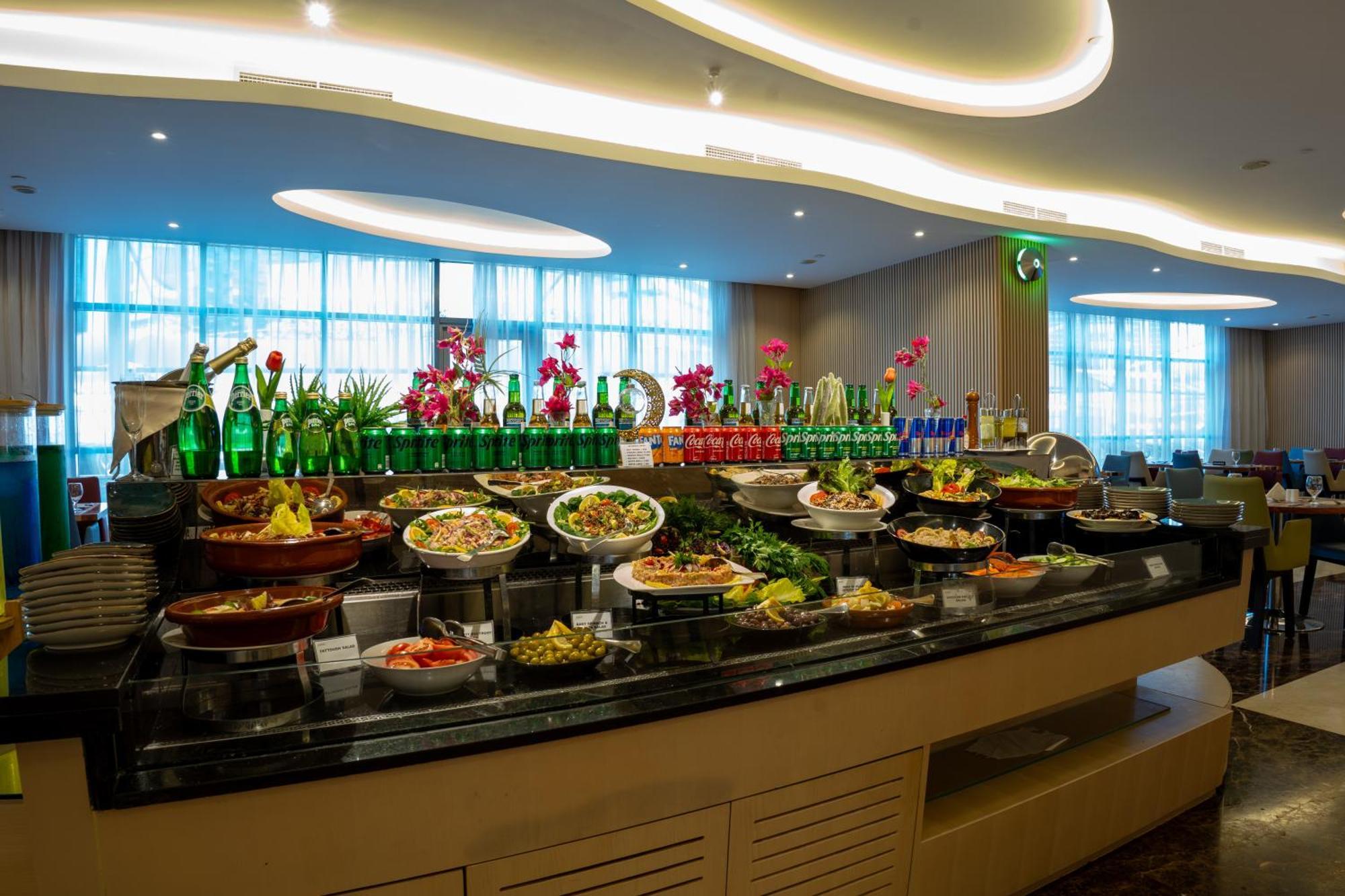Grand Bellevue Hotel Apartment Дубай Екстериор снимка