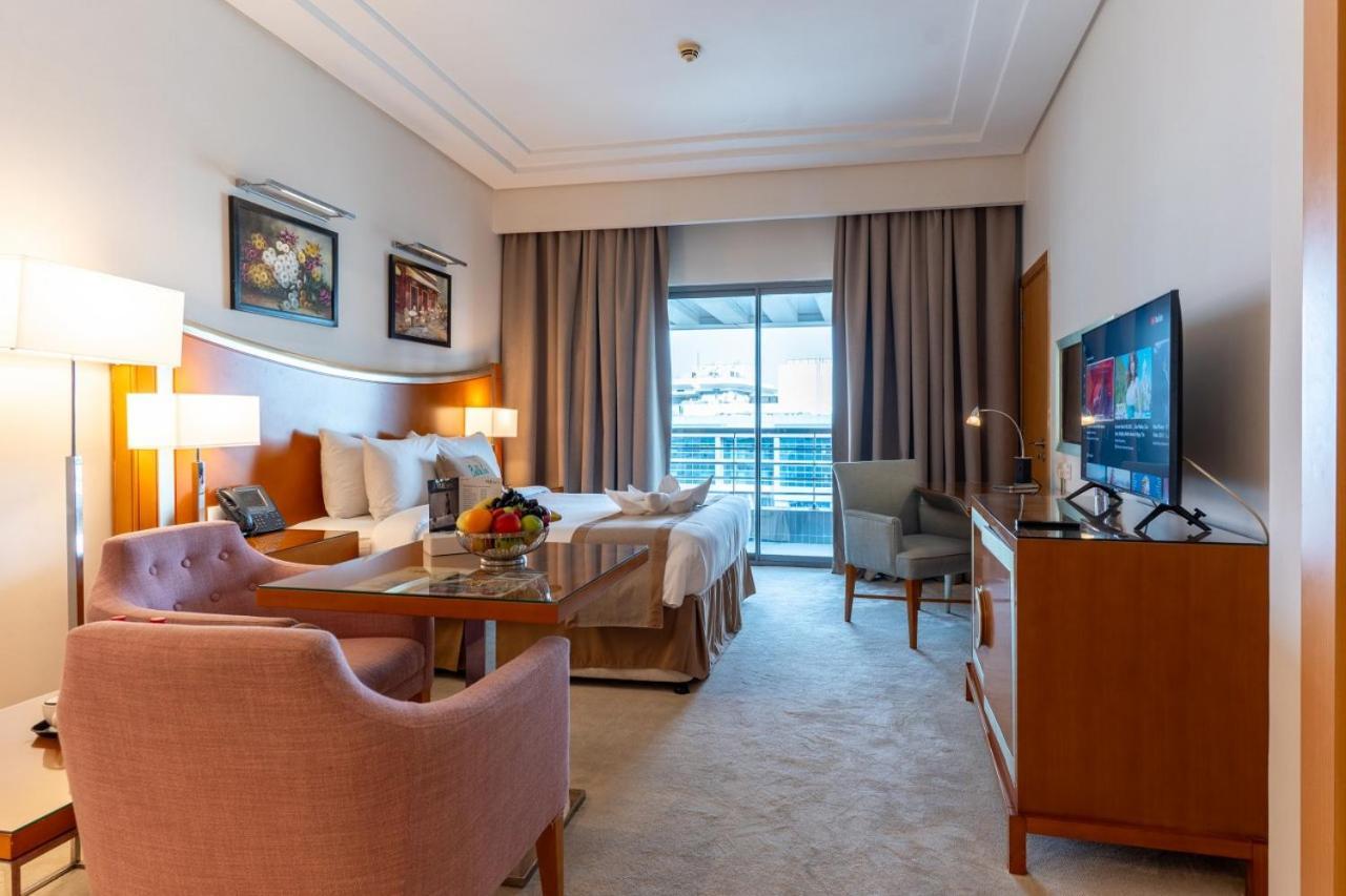 Grand Bellevue Hotel Apartment Дубай Екстериор снимка