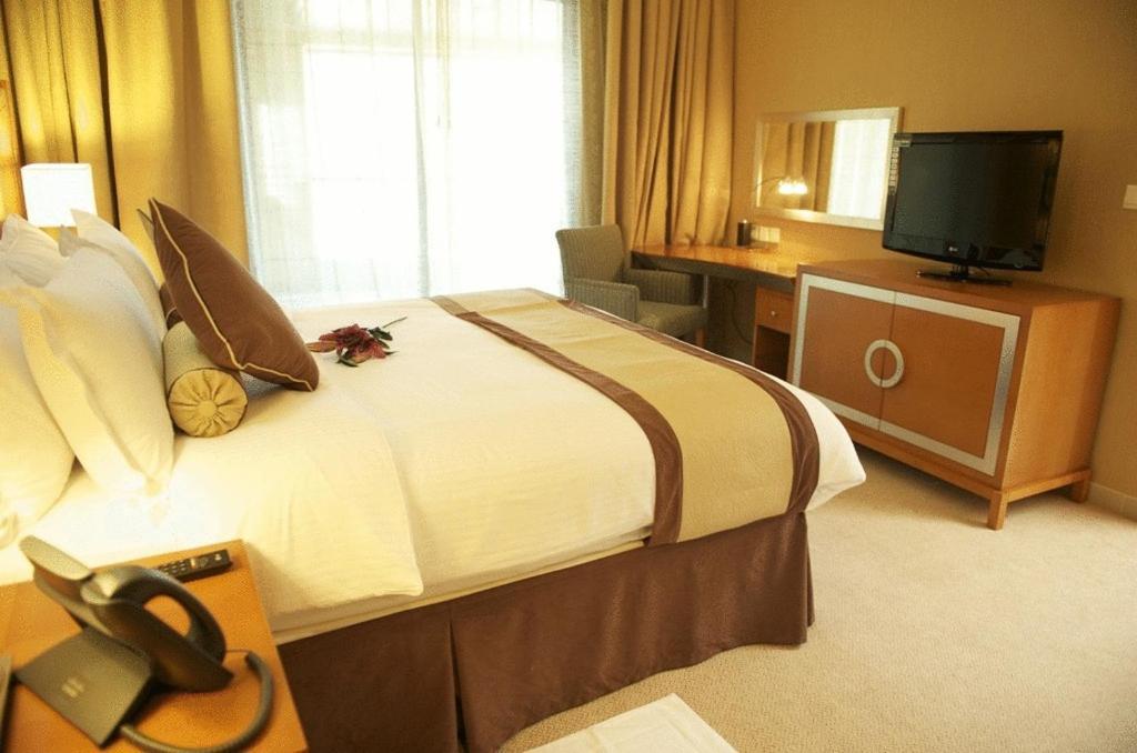 Grand Bellevue Hotel Apartment Дубай Стая снимка